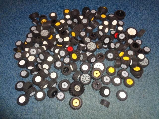 Partij H162=180x Lego technic wielen, Kinderen en Baby's, Speelgoed | Duplo en Lego, Gebruikt, Lego, Losse stenen, Ophalen of Verzenden