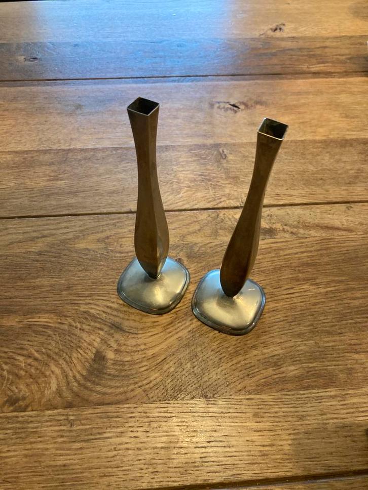 Verzilverde Knopvaasjes - Set van 2, Huis en Inrichting, Woonaccessoires | Kandelaars en Kaarsen, Zo goed als nieuw, Kaars, Minder dan 25 cm