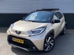Toyota Aygo X 1.0 VVT-i MT Envy Cabrio, Schuif/open dak, Nav, Auto's, Toyota, Stof, Gebruikt, Euro 6, Bruin