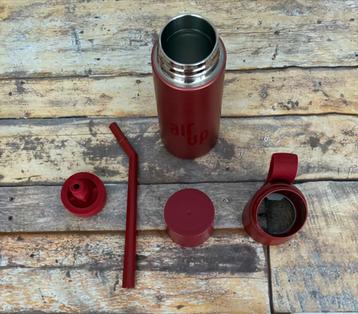 Deze mooi Air up Rich Ruby diep rood beschikbaar voor biedingen
