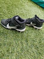Korfbalschoenen maat 34, Sport en Fitness, Korfbal, Ophalen of Verzenden, Zo goed als nieuw, Schoenen