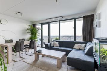 Complete woonkamer set + bank – topstaat! beschikbaar voor biedingen
