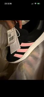 Adidas, Ophalen of Verzenden, Zo goed als nieuw, Zwart, Sneakers of Gympen