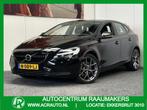 Volvo V40 1.5 T2 INSCRIPTION AUTOMAAT LEDER ZWARTE HEMEL CRU, 65 €/maand, 700 kg, Leder en Stof, Bedrijf