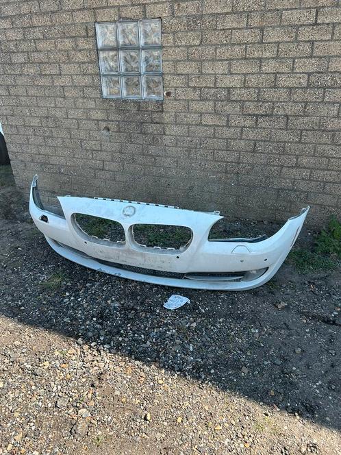 Bmw f10 bumpers en sideskirts origineel, Auto-onderdelen, Carrosserie en Plaatwerk, Bumper, BMW, Voor, Nieuw, Ophalen of Verzenden