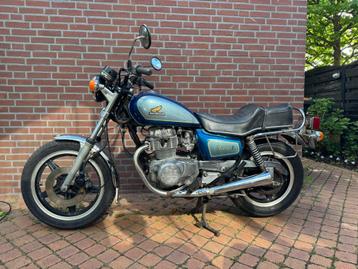 Honda cm400 bj1982 oldtimer A2 beschikbaar voor biedingen