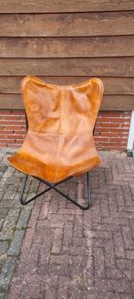 Leren Vlinderstoel met Metalen Frame, Huis en Inrichting, Fauteuils, Gebruikt, 75 tot 100 cm, Ophalen of Verzenden, Metaal