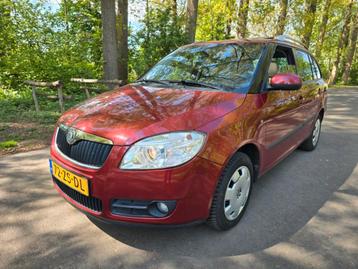Skoda Fabia Combi 1.6-16V Elegance*1 e eig*nette auto*openda beschikbaar voor biedingen
