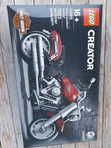 LEGO Creator Expert 10269 Harley-Davidson Fat Boy beschikbaar voor biedingen