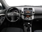 Toyota RAV4 2.2 D4D 136 PK 4X4 LINEA TERRA + STOELVERWARMING, Auto's, Gebruikt, 4 cilinders, 2000 kg, Bedrijf