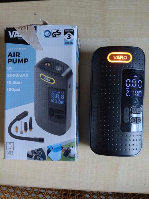 VARO Draagbare Luchtpomp, Auto diversen, Jumpstarters, Zo goed als nieuw, Ophalen of Verzenden