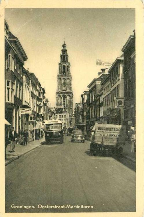 (300-150-017) Groningen Oosterstraat Martinitoren, Verzamelen, Ansichtkaarten | Nederland, Groningen, Verzenden
