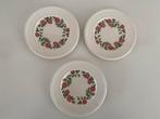 Wedgwood Rosalind Petit Four Bordjes (3 stuks), Ophalen of Verzenden