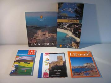 4x Catalonië boek + folders beschikbaar voor biedingen