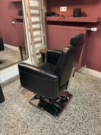 Zwarte kappersstoel met verstelbare rugleuning te koop