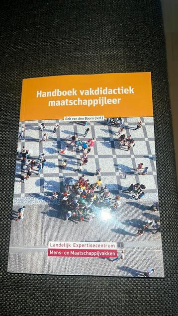 Handboek vakdidactiek maatschappijleer beschikbaar voor biedingen