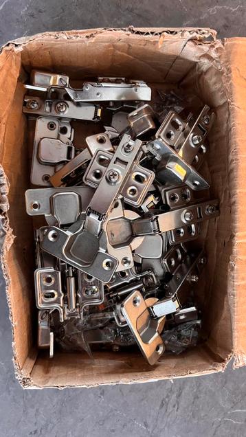 19x potscharnieren 35mm opliggend softclose beschikbaar voor biedingen