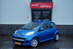 Peugeot 107 1.0-12V Urban Move radio/CD 4-deurs org NL, Auto's, Peugeot, Voorwielaandrijving, Gebruikt, 68 pk, Bedrijf