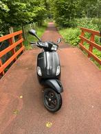 Vespa s 4t brom, Fietsen en Brommers, Scooters | Vespa, Ophalen, Gebruikt, Maximaal 45 km/u, Vespa S