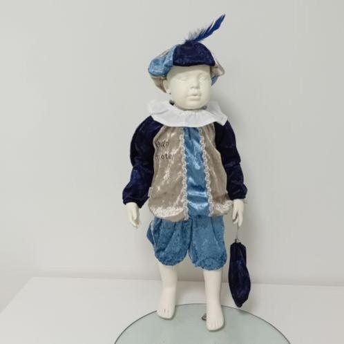 Nieuw pietenpak geborduurd met cape mt 86 merk Markeys, Diversen, Sinterklaas, Nieuw, Ophalen of Verzenden