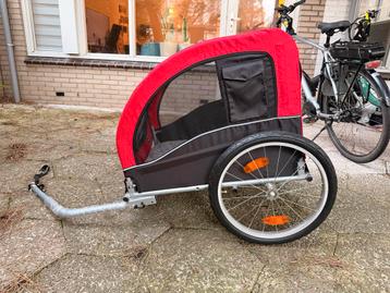 Honden Fietskar - Rood  (trixie dog trailer M size) beschikbaar voor biedingen