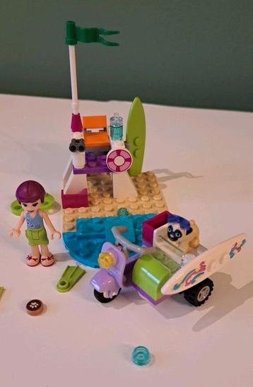 Lego friends Mia's strandscooter 41306 beschikbaar voor biedingen