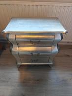 GRATIS Houten zilveren nachtkastje, Ophalen, Zo goed als nieuw, Minder dan 45 cm
