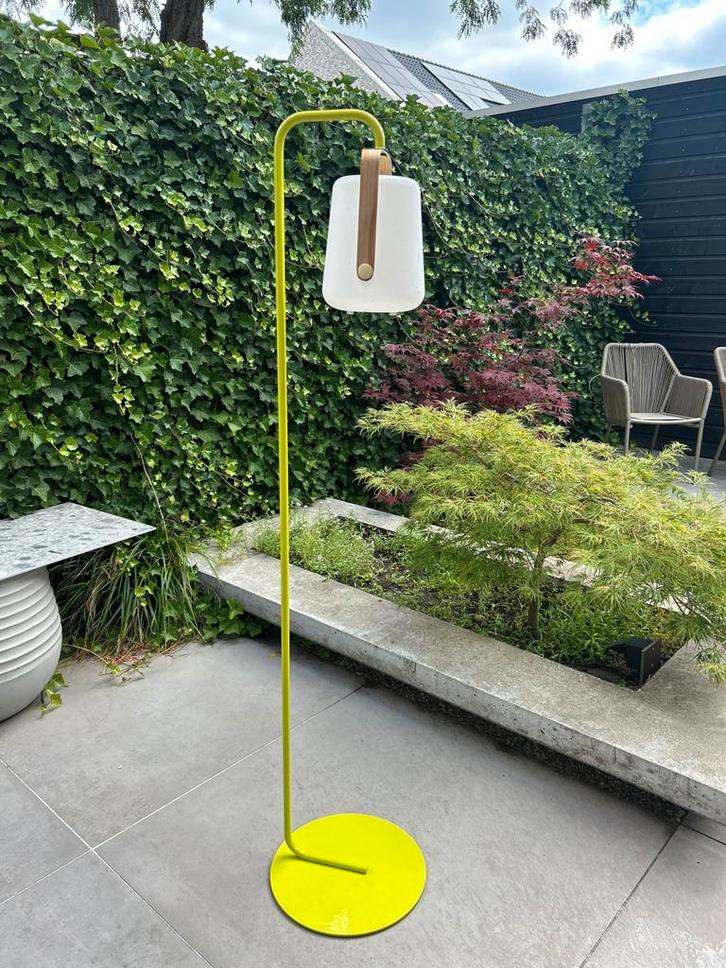 Fermob Balad buitenlamp plus frame nieuw, Huis en Inrichting, Lampen | Vloerlampen, Zo goed als nieuw, 150 tot 200 cm, Overige materialen