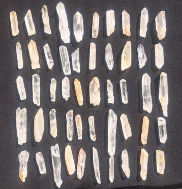 Actie! Set van 45 Bergkristal punten / staafjes edelsteen beschikbaar voor biedingen