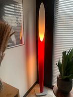 Mooie 2 jaar oude kundalini vloerlamp, Kunststof, Mooi designer vloerlamp, Zo goed als nieuw, 200 cm of meer