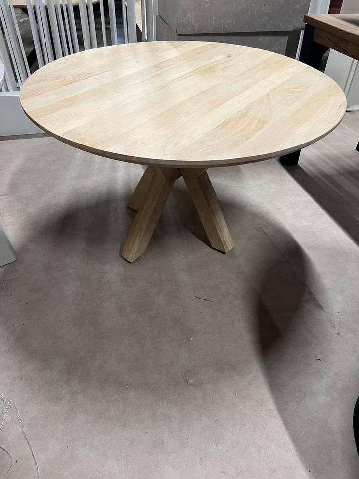 Eettafel rond massief mangohout 130cm naturel, Huis en Inrichting, Tafels | Eettafels, Zo goed als nieuw, 100 tot 150 cm, 100 tot 150 cm
