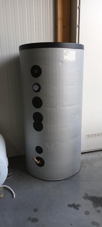 Cv buffer vat van 309 liter beschikbaar voor biedingen