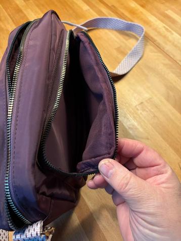 Paars Schoudertasje met Vakken beschikbaar voor biedingen