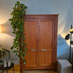 Massieve kersenhouten vitrinekast., Huis en Inrichting, Ophalen, Gebruikt, 100 tot 150 cm, Kersenhout