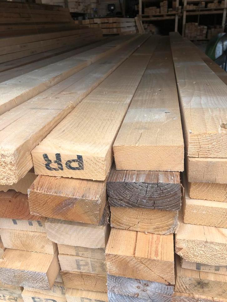 Gebruikt hout, Tuin en Terras, Palen, Balken en Planken, Zo goed als nieuw, Balken, 250 cm of meer, Ophalen