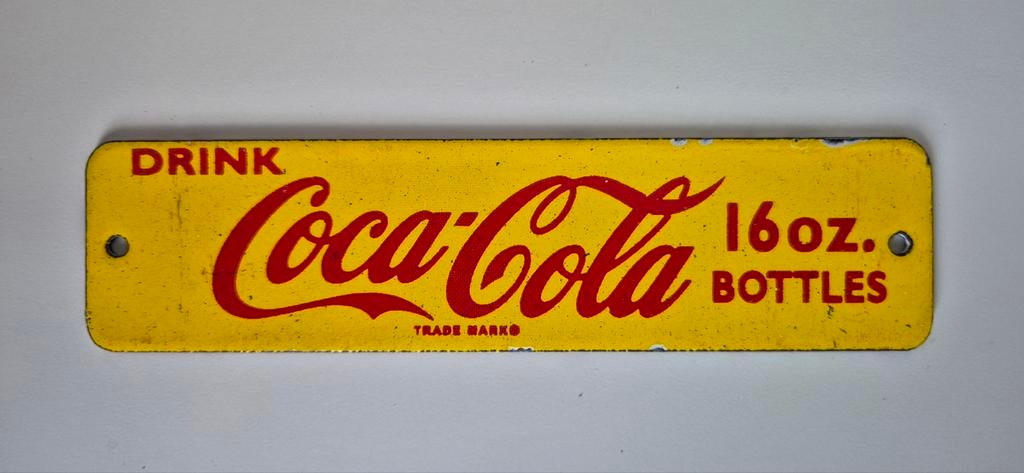 Emaille Coca-Cola deurpostje (replica), Verzamelen, Merken en Reclamevoorwerpen, Ophalen of Verzenden, Zo goed als nieuw, Reclamebord