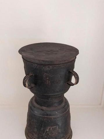 Prachtige bronzen "Moko"  bruidschats drum Alor, Indonesie P beschikbaar voor biedingen