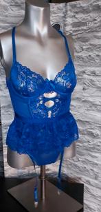 Sexy blauwe stringbody met jarretelles M, Kleding | Dames, Ondergoed en Lingerie, Ophalen of Verzenden, Blauw, Body of Korset