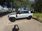 Land Rover Defender P400e 404pk Phev AWD Aut 2022 Grijs, Auto's, Land Rover, Automaat, 404 pk, Euro 6, 3000 kg
