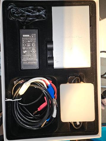 Nuforce icon class-d amp met dac. In verpakking beschikbaar voor biedingen