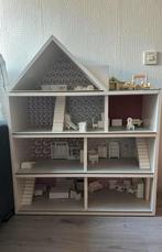 Groot poppenhuis, Kinderen en Baby's, Speelgoed | Poppenhuizen, Ophalen, Gebruikt, Poppenhuis