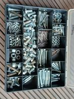 Assortiment bouten, borgpennen etc., Ophalen, Nieuw, Bouten of Moeren