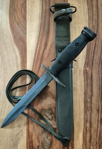 Colt M7 Bayonet incl originele schede. beschikbaar voor biedingen