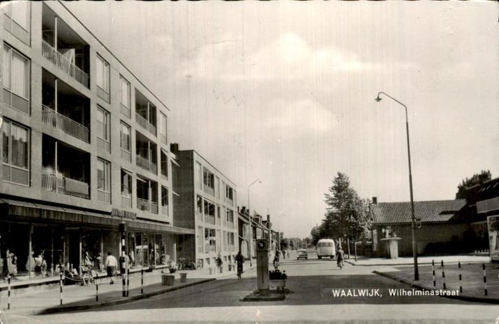 Waalwijk - Wilhelminastraat, Verzamelen, Ansichtkaarten | Nederland, Gelopen, Noord-Brabant, Voor 1920, Ophalen of Verzenden