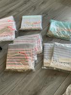 Reishanddoek. Badhanddoek. Sinterklaas. Kerst. Verjaardag., Ophalen of Verzenden, Nieuw, Overige kleuren, Handdoek