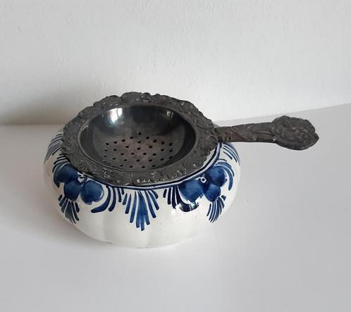 Theezeefje Insulinde Groningen koffie-thee met Delfts blauw, Antiek en Kunst, Antiek | Keramiek en Aardewerk, Ophalen of Verzenden