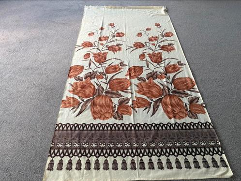 Vintage gordijn met bloemmotief - klassiek en authentiek, Huis en Inrichting, Stoffering | Gordijnen en Lamellen, Zo goed als nieuw