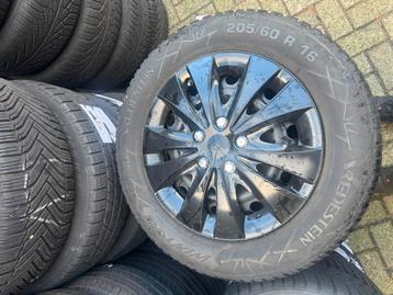 Winterset Hyundai Kona banden en velgen incl sensoren beschikbaar voor biedingen
