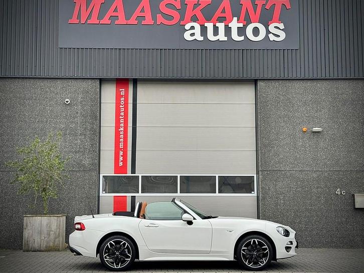 Fiat 124 1.4 MultiAir Turbo / Lusso / Pearl white / 2x velge, Auto's, Fiat, Bedrijf, Te koop, Overige modellen, ABS, Achteruitrijcamera