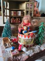 POPPENHUIS SPULLETJES MET POPJE, Ophalen of Verzenden, Poppenhuis